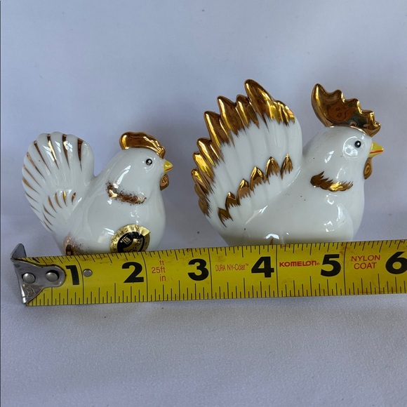 Japanese Porcelain/Ceramic Gold and White Hooster & Hen Figurines - Picture 9 of 12